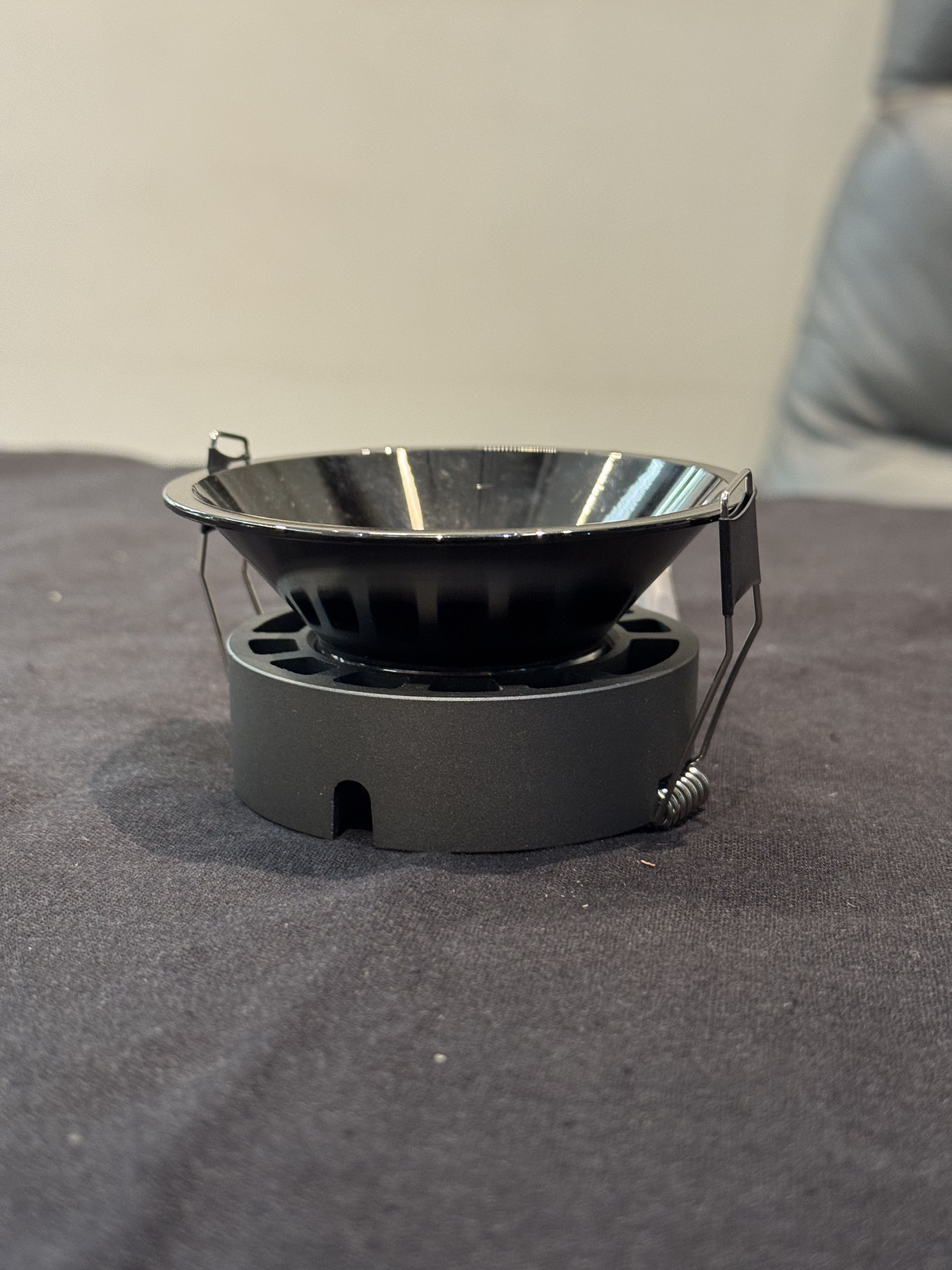 Triple-Head Square Gimbal Light